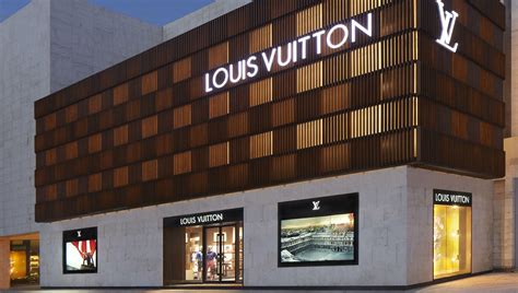 louis vuitton cancun.